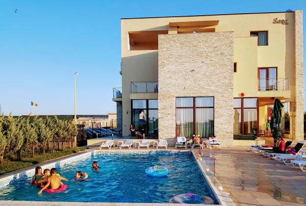 VILA SARA