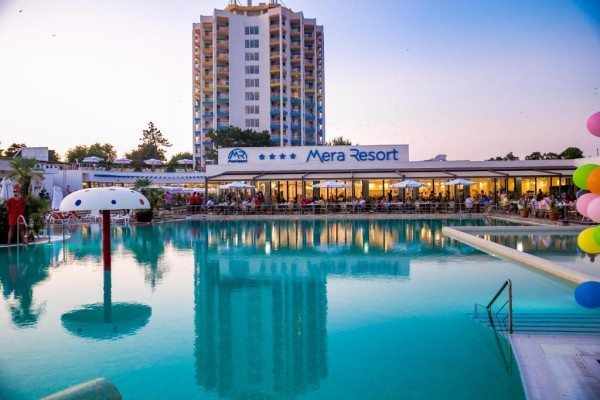 HOTEL MERA RESORT